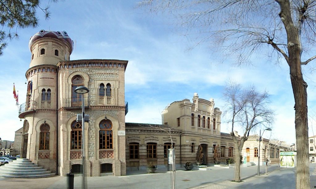 Ayuntamiento de Mora